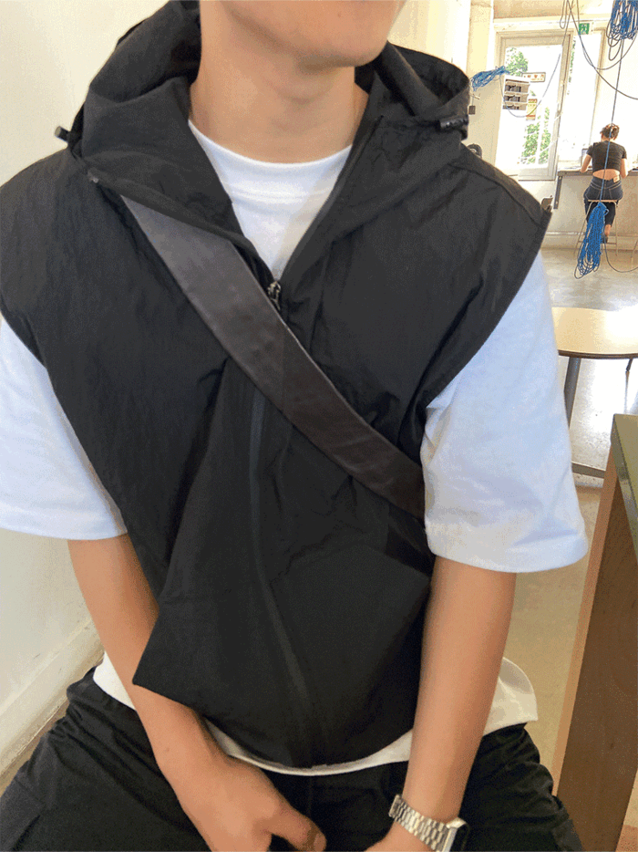 [하이퀄리티/컬러추가] Spin hoodie wind vest